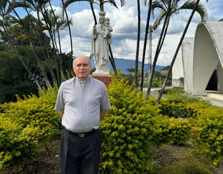 Saludos del nuevo obispo auxiliar Pbro. Luis Fernando Pérez Agudelo a toda la familia arquidiocesana de Cali
