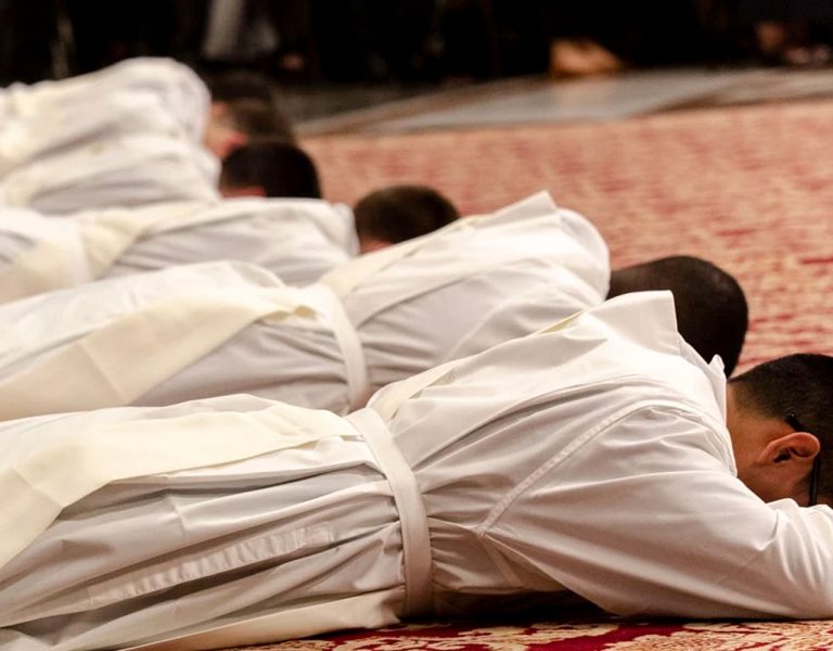 blea plenaria de los obispos colombianos  La formación sacerdotal es el centro de la asamblea plenaria de los obispos colombianos