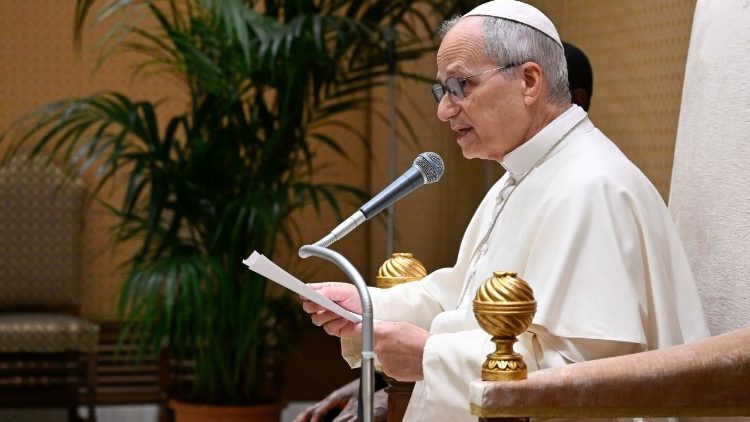 El Papa: La belleza despierta los deseos más nobles del corazón abriéndolo a Dios